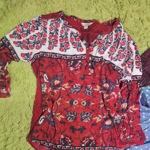 3 For 25Juicy Couture ,lucky Brand And No Name Shirt. All 3 Are XL